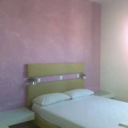 Triantafillas Apartment *